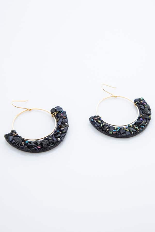 VY LEATHER EARRINGS BLACK