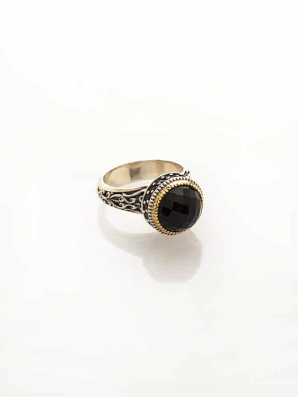 RING WITH ONYX & SPINEL STONES