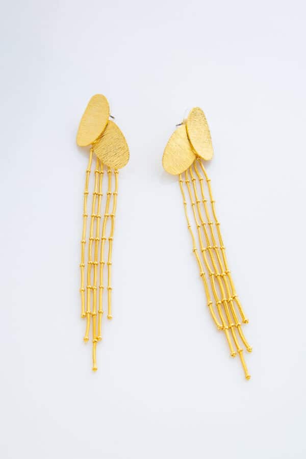 GOLD PLATED EARRINGS WITH CHAINS