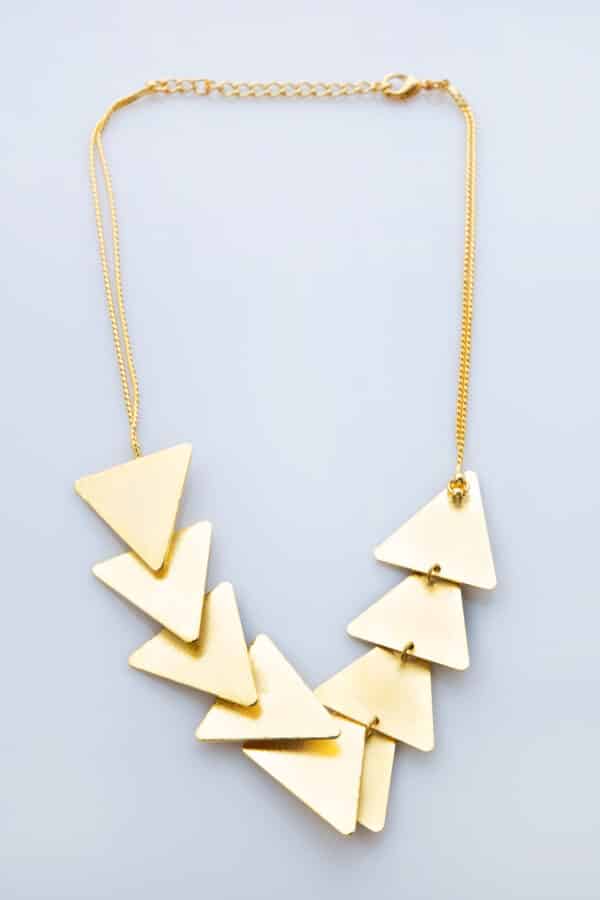 GOLD PLATED NECKLACE TRIANGLE PYRAMID