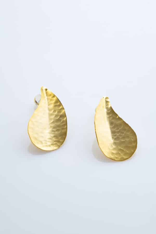 GOLD PLATED EARRINGS SMALL BROAD LEAF